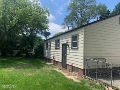 Main picture of 1353 Lorraine Pl