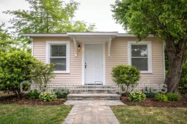 Main picture of 1414 Gorman