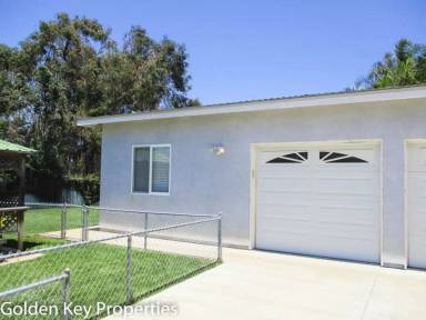 Main picture of 1412 Lucky St