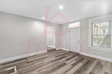 Main picture of 3245 Texas Ave