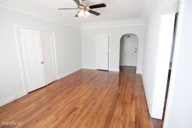 Main picture of 500 S Westmoreland Ave
