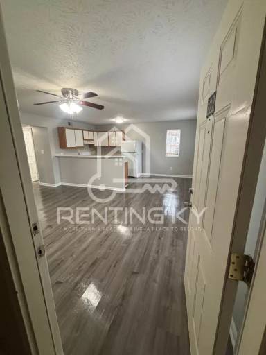 Main picture of 222 Grinder Ct