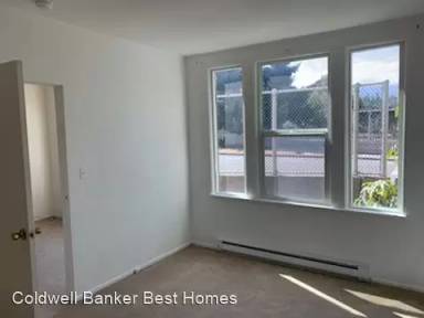 Main picture of 8th St Apartments