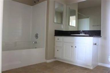 Main picture of 8654 Sunland Blvd