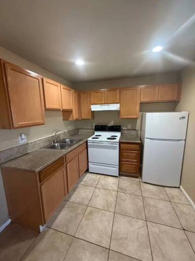 Main picture of 713 Lilly Ln