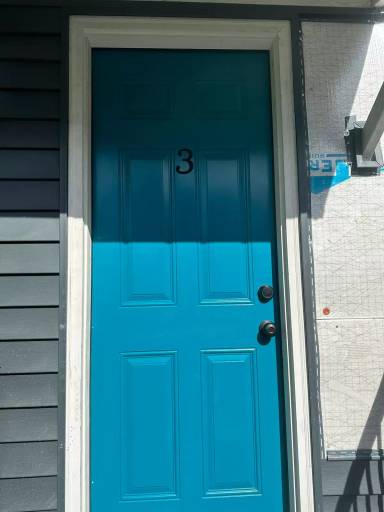 Main picture of 715 E Laurel St