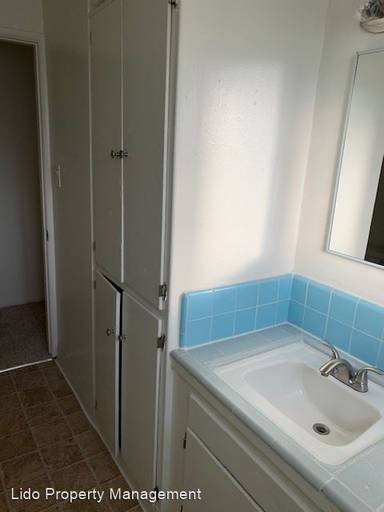 Main picture of 11111 Barclay Dr