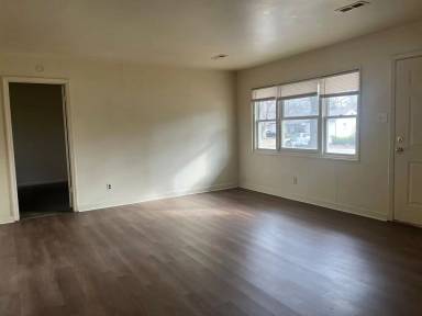 Main picture of 3511 SW Clare Ave