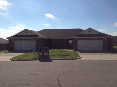 Main picture of 3004 Clydesdale Way