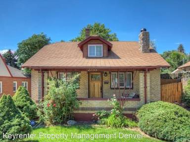 Main picture of 2755 Irving St