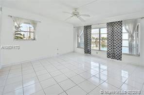 Main picture of Biscayne Sea Club