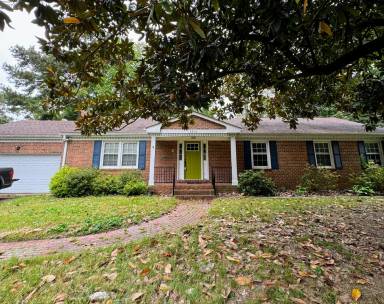 Main picture of 3304 Foxgrove Ln