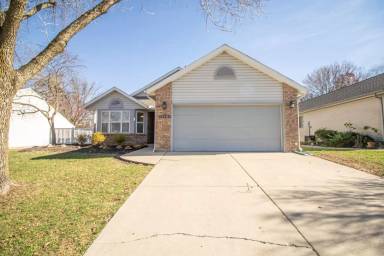 Main picture of 1733 Sandpiper Dr