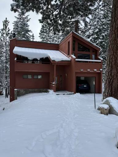 Main picture of 91 St Moritz Rd