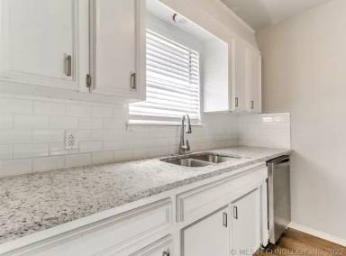 Main picture of 12008 E 20th Pl