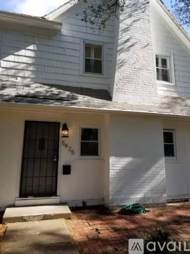 Main picture of 5405 Paseo Blvd