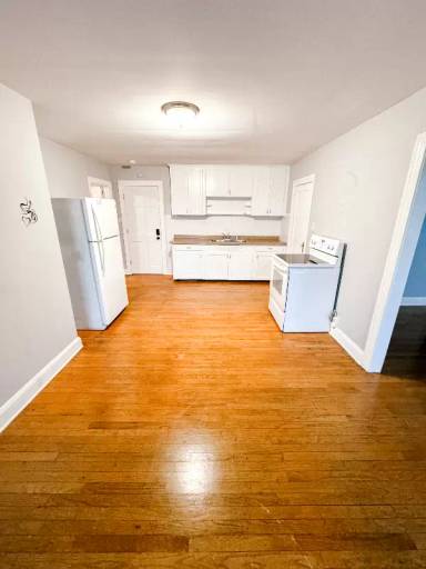 Main picture of 20 Willington Ave