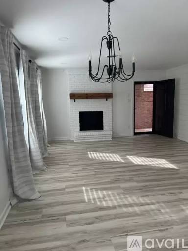 Main picture of 926 Windridge Dr