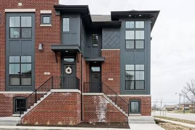 Main picture of 205 Poplar St