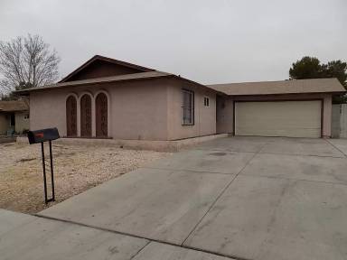 Main picture of 6337 Woodbury Ave