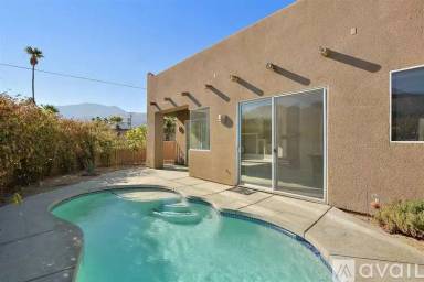 Main picture of 77740 Calle Colima