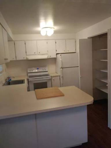 Main picture of 319 Linn Ave