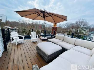 Main picture of 3 Bearse Ave
