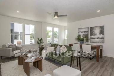 Main picture of 486 E Violets Cove Ln