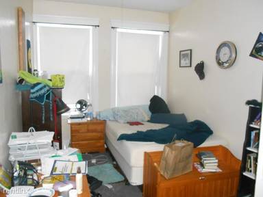 Main picture of 165 Kelton St