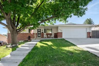 Main picture of 4060 W Latonka Rd