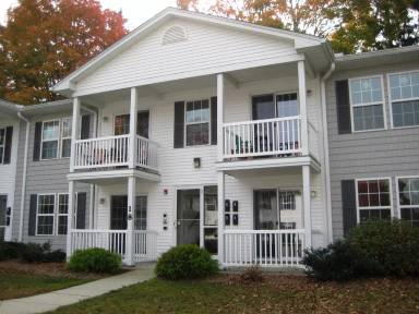 Main picture of 16 Pleasant Street - D