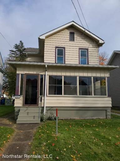 Main picture of 1051 Liberty St
