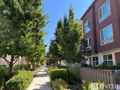 Main picture of 488 Baltimore Pl