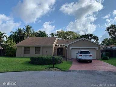 Main picture of 14811 SW 45th Ln