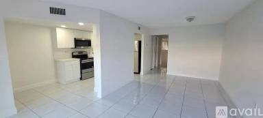 Main picture of 14211 SW 62nd St