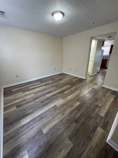 Main picture of 3601 Overcast Rd