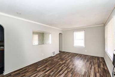 Main picture of 2422 Sharidge Dr