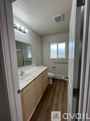 Main picture of 105 Evergreen Dr
