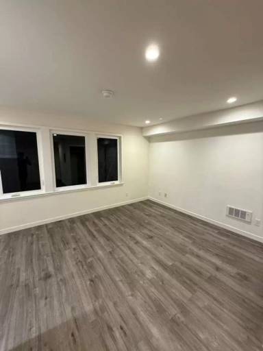 Main picture of 130 Graystone Ter