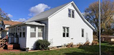 Main picture of 510 1st St