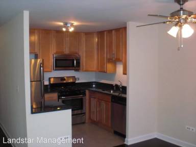 Main picture of 3639 N Pine Grove Ave Apartments