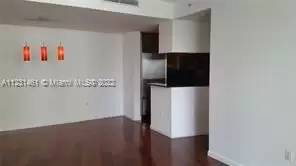 Main picture of Carbonell Brickell