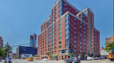 Main picture of Hudson Crossing