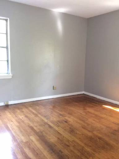 Main picture of 2729 Marquette St