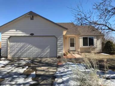 Main picture of 8527 S Flower St