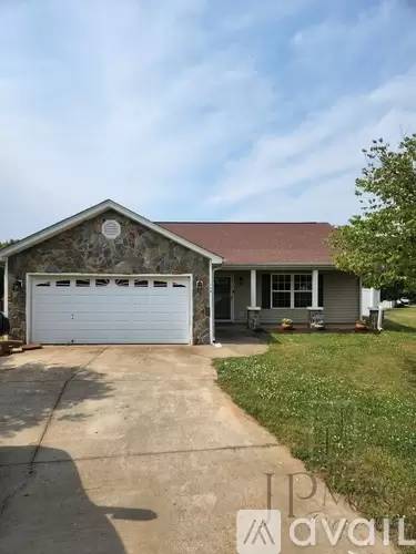 Main picture of 148 Bellweather Dr