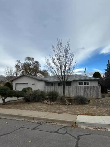 Main picture of 2000 N Mesa Verde Ave