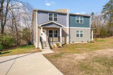 Main picture of 211 Latta Ave