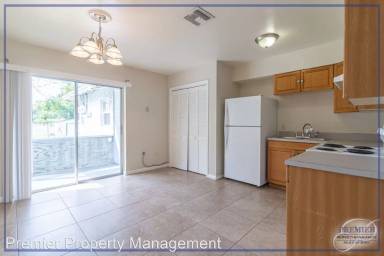 Main picture of 1027-95 San Remo Ave