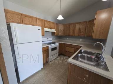 Main picture of Waterloo Apartments at Johnson Street